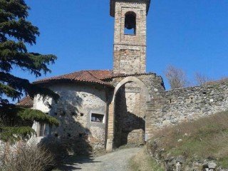 Castello di Casaleggio Boiro - Il castello dell' Innominato