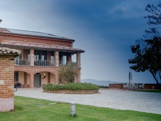 AZIENDA AGRICOLA VILLA MORNETO